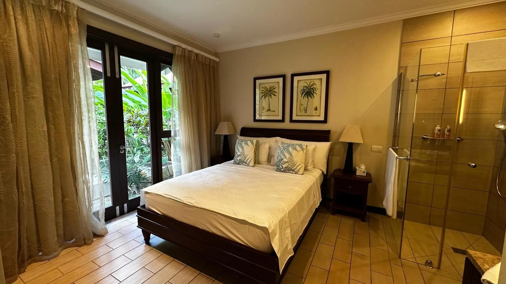 Spas Villas Eden Island Victoria Seychellen