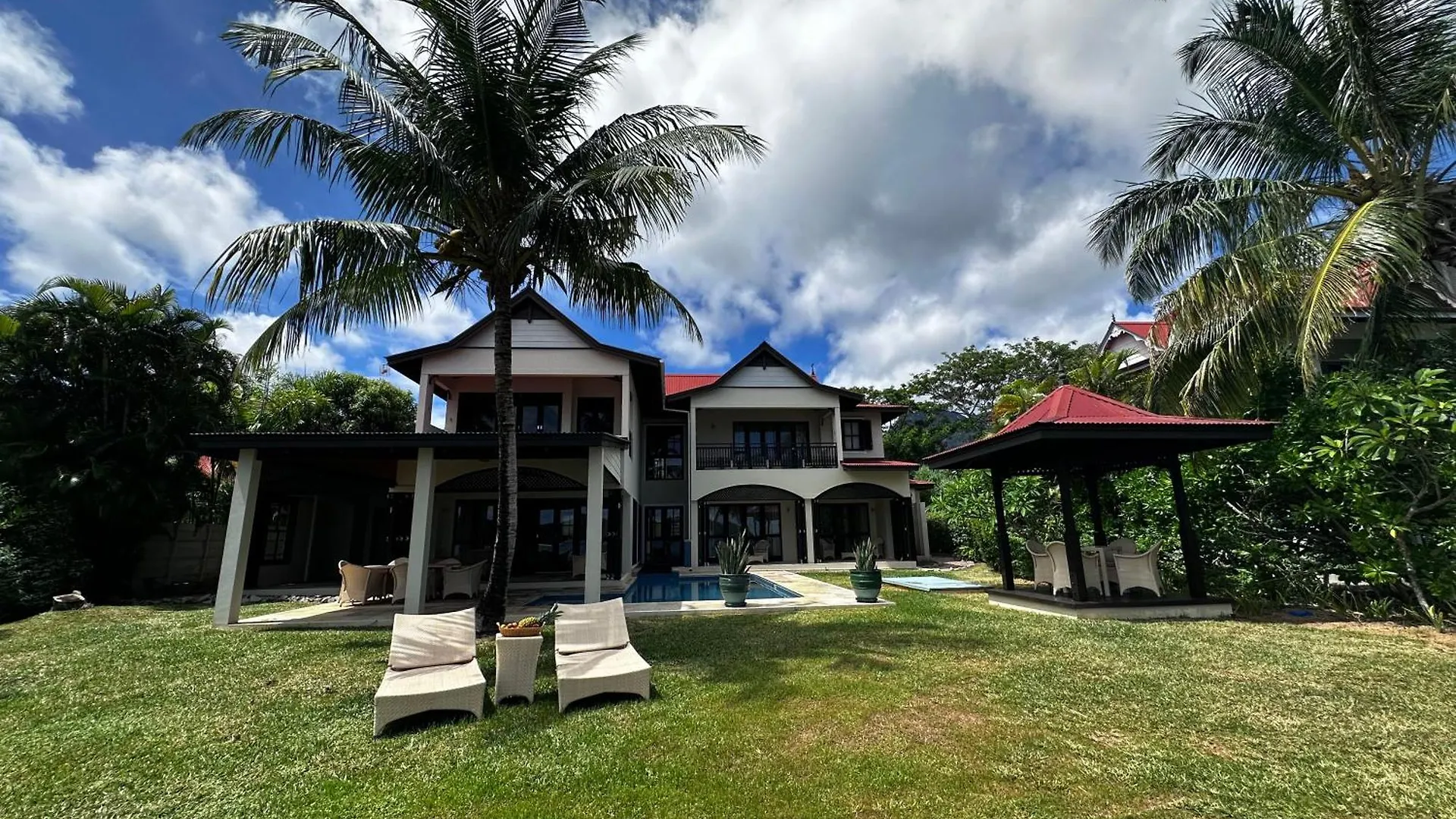 Spas Villas Eden Island Victoria Apartment