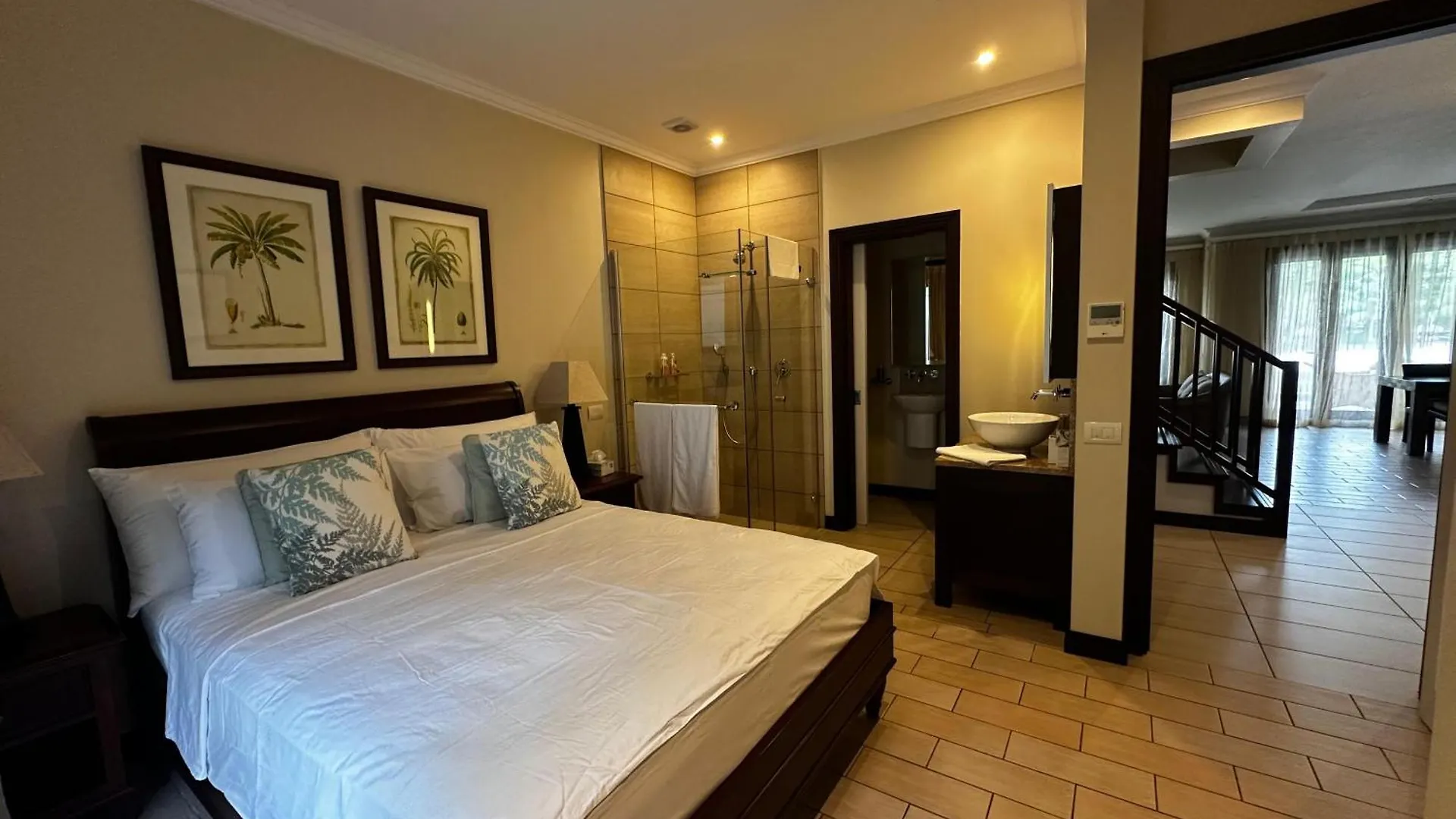 Apartment Spas Villas Eden Island Victoria Seychelles